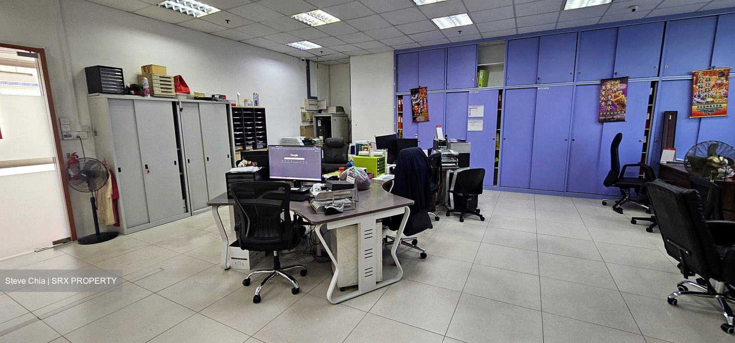 8 @ Tradehub 21 (D22), Factory #583830911